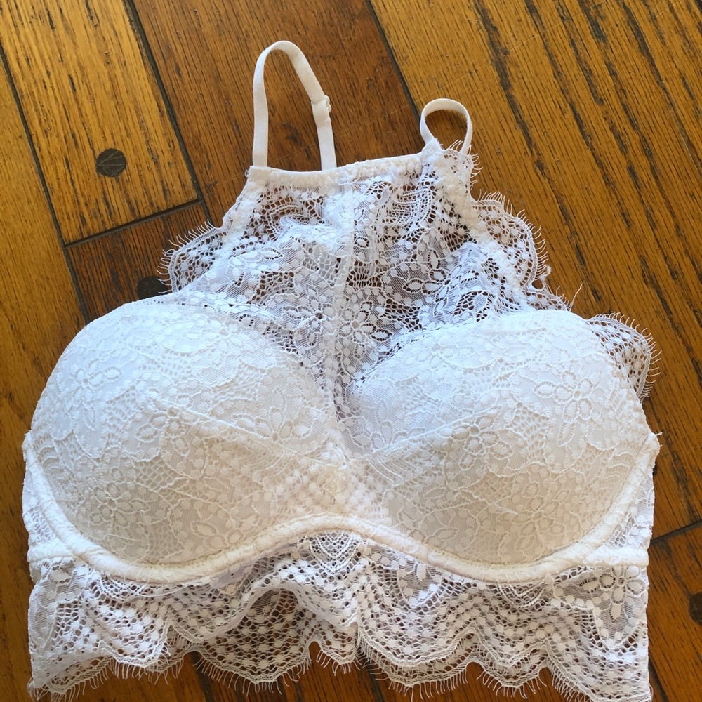 PINK Victoria's Secret White Lace Bralette